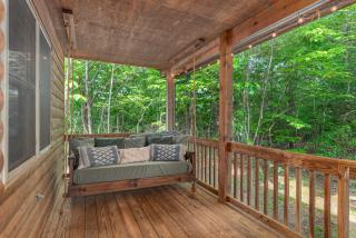 Moonlight Mountain Escape - Hot Tub and Pet Friendly - Black Mountain - 2