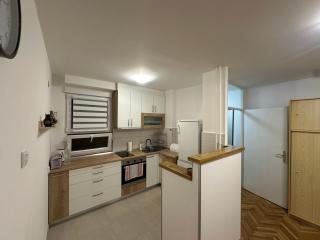 City Centre Retreat Pionir Apartment - 4