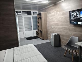 The Mini-hotel on Mukanov St - Almaty - 0