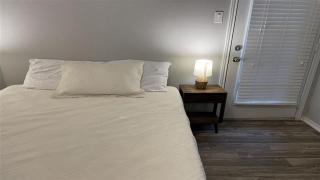 Chic Sleeps 4, Near Dining, Parking, Pet Friendly - Corpus Christi - 7