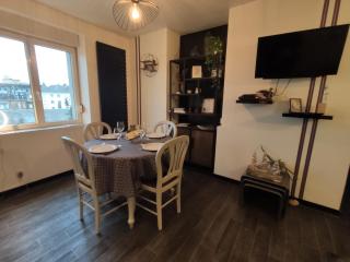 Appartement cosy centre-ville wifi parking - Charleville-Mézières - 9