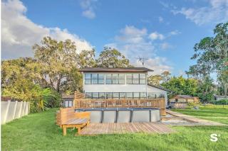 Serene Lakefront Escape Private 3BR Home - Kissimmee - 0