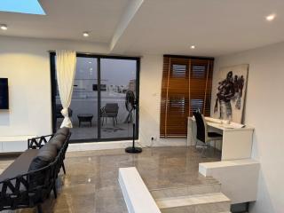 Luxury pent house apartment - Lekki - 3