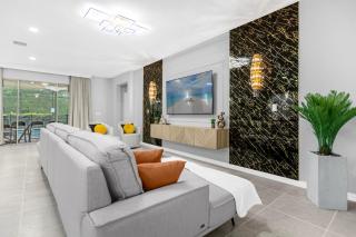 8881 - Royal Oasis Retreat Luxurious Haven near Disney World - Kissimmee - 5