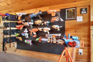 Ryes and Shine Bootlegger's Cabin! Hot Tub* Pool* Arcade* Billiards *EV * Pet Friendly - 7