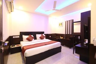 Hotel Hill Palace -Near Karol Bagh Metro Station - 3
