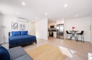 Prestige Studio Haven at Burbank - Burbank - 3