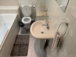 Brick Lane Modern 2 Bedroom Appartment - London - 1