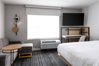 TownePlace Suites By Marriott Milwaukee West Bend - West Bend - 2