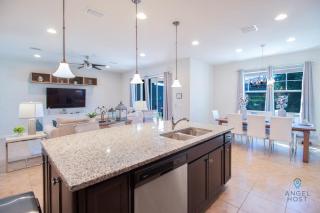Private Pool Home Near Disney with In Home Game Room - Kissimmee - 2