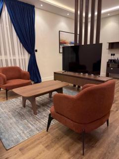 Modern One Bedroom Apartment in AlMalqa - 3