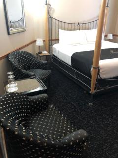Inn at Black Star Farms - Suttons Bay - 5