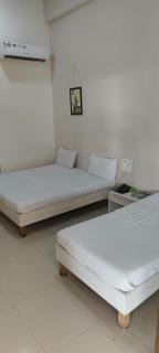 Hotel AP Rooms - Surat - 4