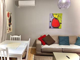 New Bliss Bazaar Apartment - Tirana - 8