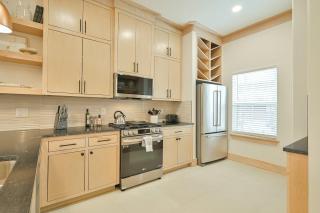 Urban Plaza Luxe 1-Family- Steps away from Plaza District - Oklahoma City - 9