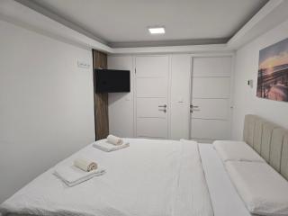 Deluxe Edy - Zagabria - 3