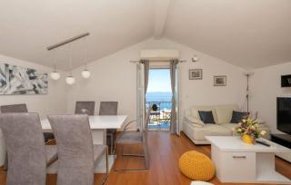 Beautiful Villa Elizabeta with spa in Makarska - Makarska - 2