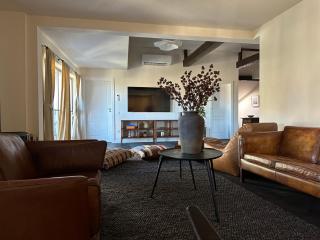 Cosy room in a stylish Villa - 7