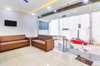 Hotel O Golden Grand - Agra - 9