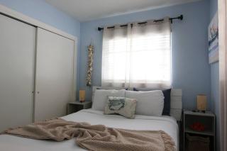 Vintage Vibes - Grill, Chill & Beach Thrills - 3