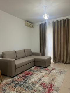 FIA Rentals 2 Tirana Central - Tirana - 7