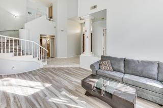 13 Mi to Dtwn Riverside SoCal Family Home! - 7