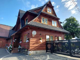 Gościniec U Ani - pod wieżą widokową Sky Walk, nieopodal szlaków na Polane Rusinową , Gęsią Szyje, Polane Zgorzelisko , Tarasówke i Palenice - 6