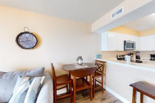 Pelican Isle 409 - 6