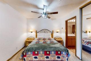 Mountainside 001 - 4