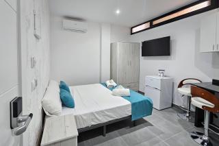 Ro's Lil Suites - Alicante - 1