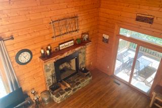 The Rushing Creek Cabin - 4