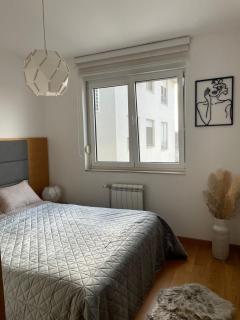 Urban Jungle - 120" Beamer Netflix - Novi Sad - 2
