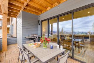 Aerie Stylish 6 Unit Buyout 15BDR Near Downtown Mountain Views Hot Tub - Bend - 6