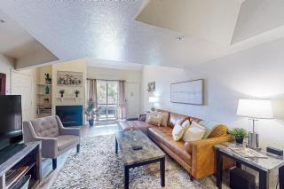Golden Hour Getaway - Scottsdale - 5