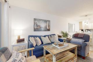 Fiddlers Cove 4B - 5