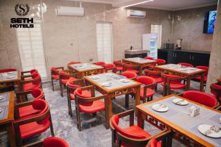 Seth Hotel Phase 3 Ozoro - - 8