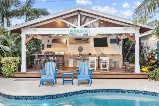 Trophy Fish At The Oasis - Ellenton - 0