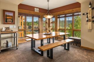Cowboy Inspired 2BR with Panoramic Views and Hot Tub - Cle Elum - 9
