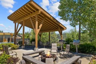 Cowboy Inspired 2BR with Panoramic Views and Hot Tub - Cle Elum - 4