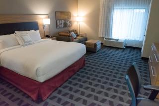 TownePlace Suites by Marriott Battle Creek - 4