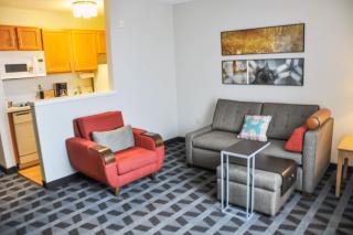 TownePlace Suites by Marriott Albuquerque Airport - Albuquerque - 3