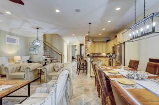 New Listing! Luxury 6 BR 8 BA Private Heated Pool 3 Kings 2 Queens 8 Twins Day Bed Upscale Decor - Hilton Head Island - 3