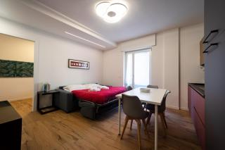 Modern Red Flat in Verona - Verona - 0
