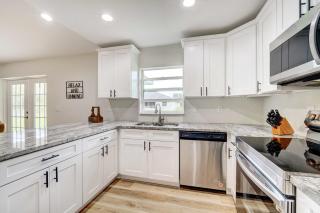 Golf and Pool Access Pet-Friendly Sebring Home! - Sebring - 1