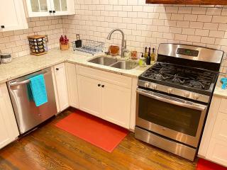 More than 100 years modern house, 3 rooms whit kids playground - 4