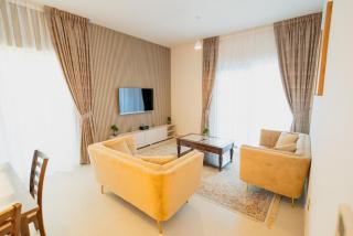 Luxurious 3 bedrooms Apartment Maryam Island - Sharjah - 6