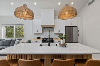 The Oaks, Stylish Luxury Stay, Fire Pit & Patio - Thousand Oaks - 6
