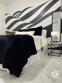 Cozy Studio, Prime Location, Remodeled, 1 Parking - West Palm Beach - 1