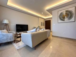 2 Bedroom apartment in the heart of Sheikh Zayed City - 4