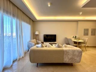 2 Bedroom apartment in the heart of Sheikh Zayed City - 3